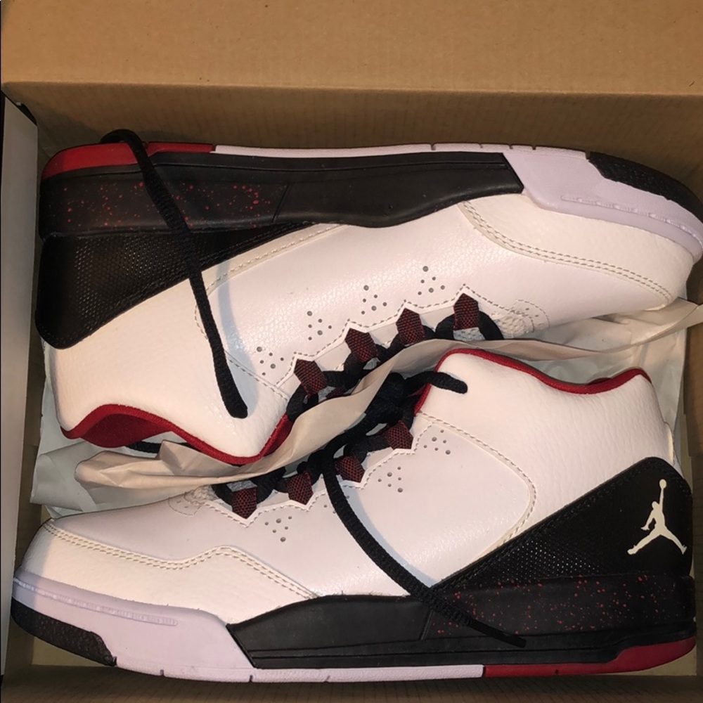 Jordan 3Y